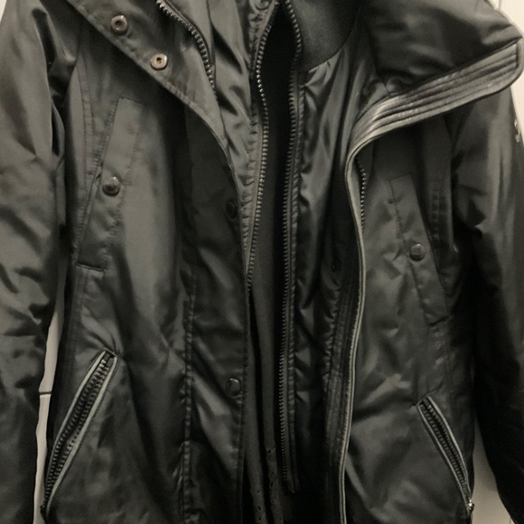 Andrew Marc jacket Xs retail 1k - Picture 3 of 4